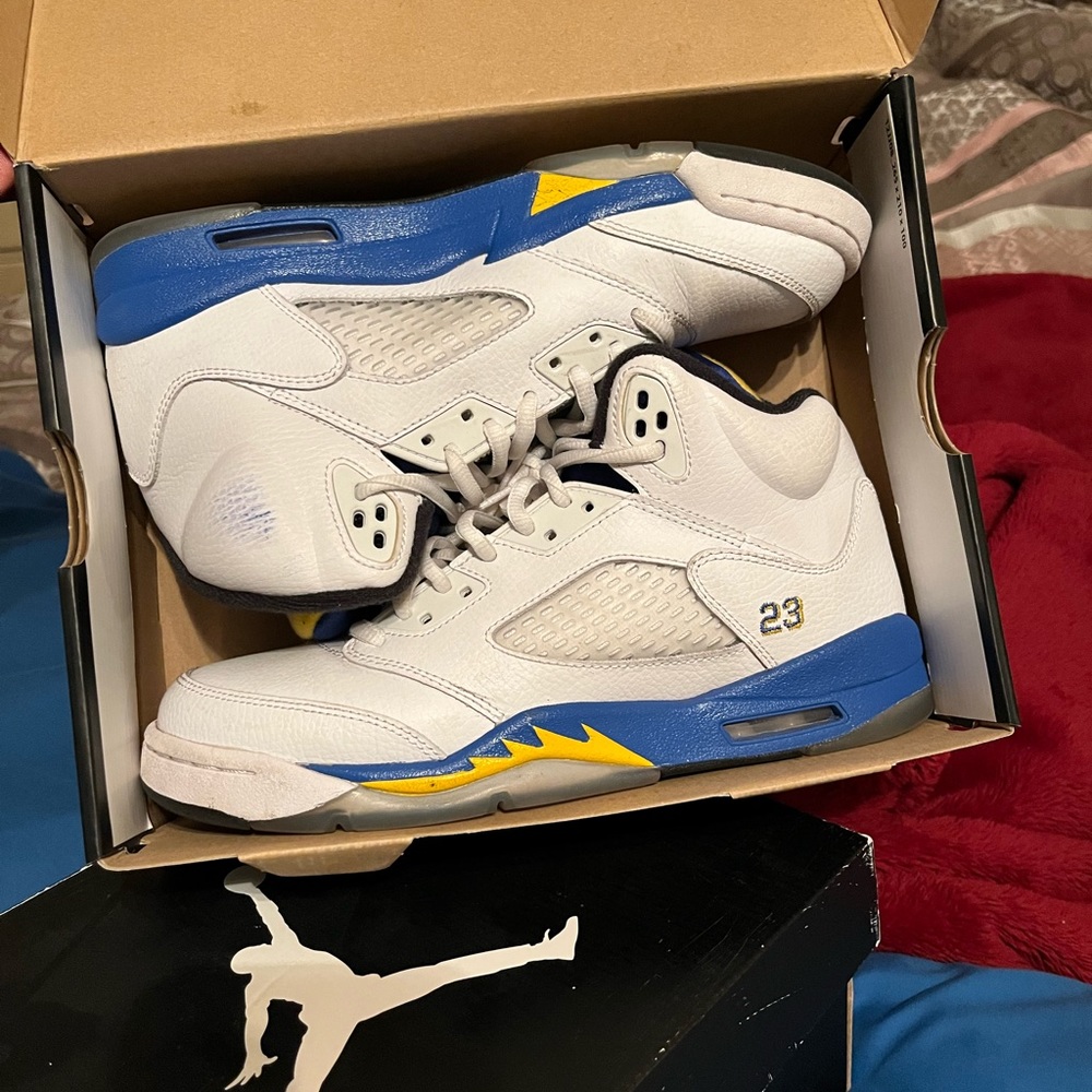 Jordan 5 “Laney”